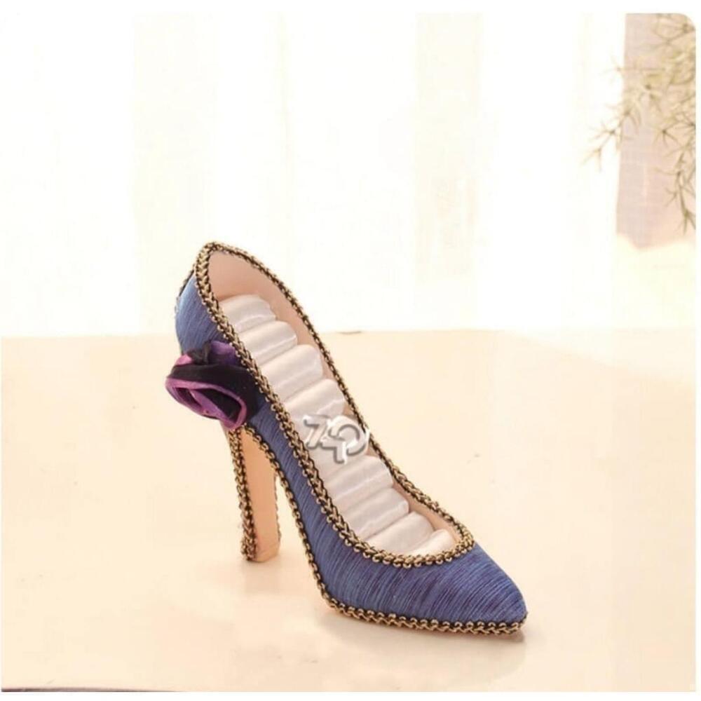 High Heel Shaped Jewelry Rack In Blue - Picture 3 of 4